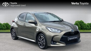 Toyota Yaris 1.5 Hybrid Design 5dr CVT Hybrid Hatchback